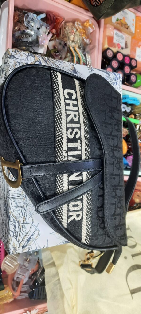 CHRISTIAN DIOR PURSE