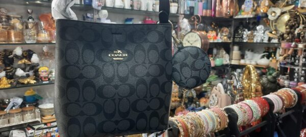 COACH SLING BAG