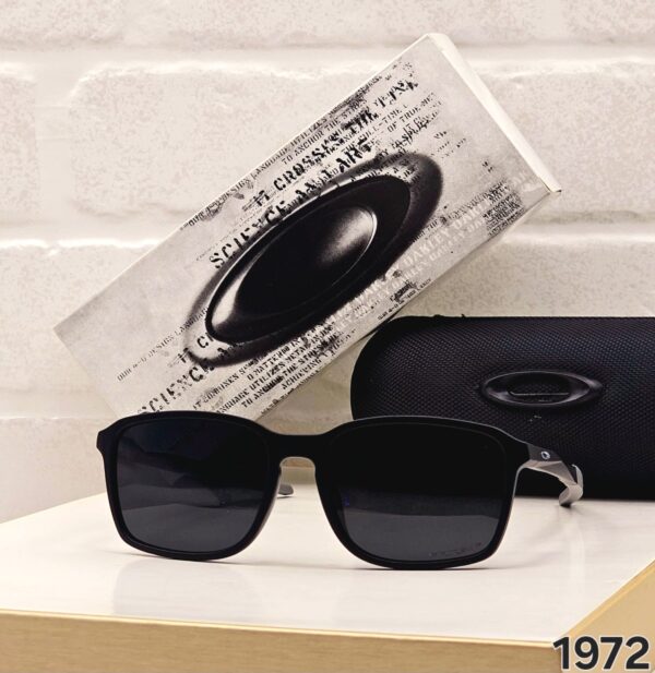 OAKLEY SUNGLASSES