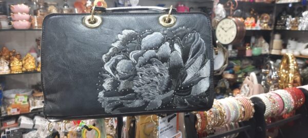 MADDONA HANDBAG